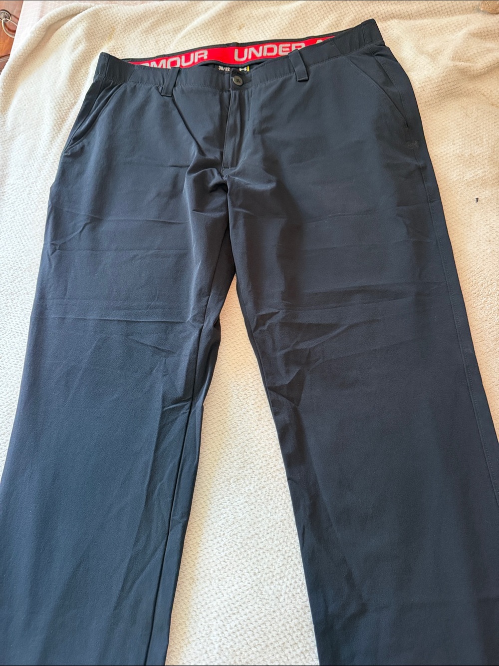 Under Armour Men's Black Athletic Chinos